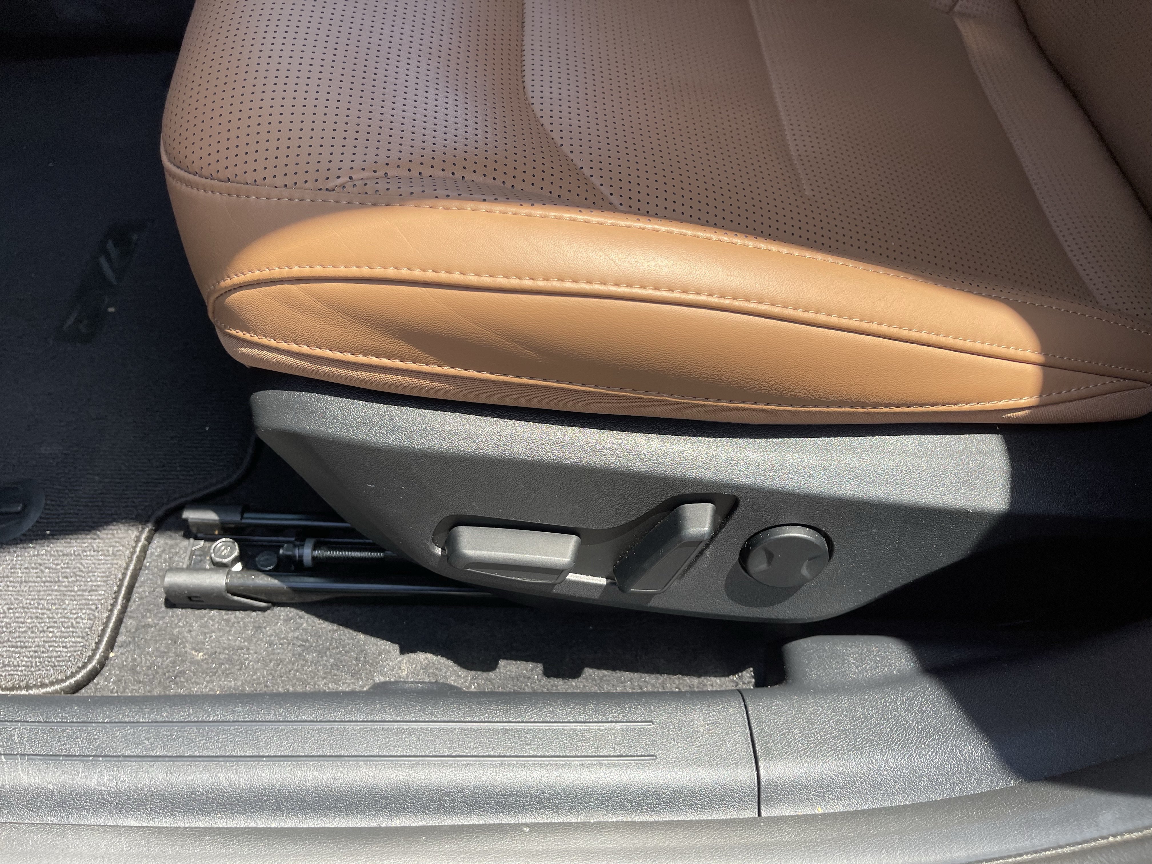 Certified 2025 Kia EV6 Wind RWD image 19