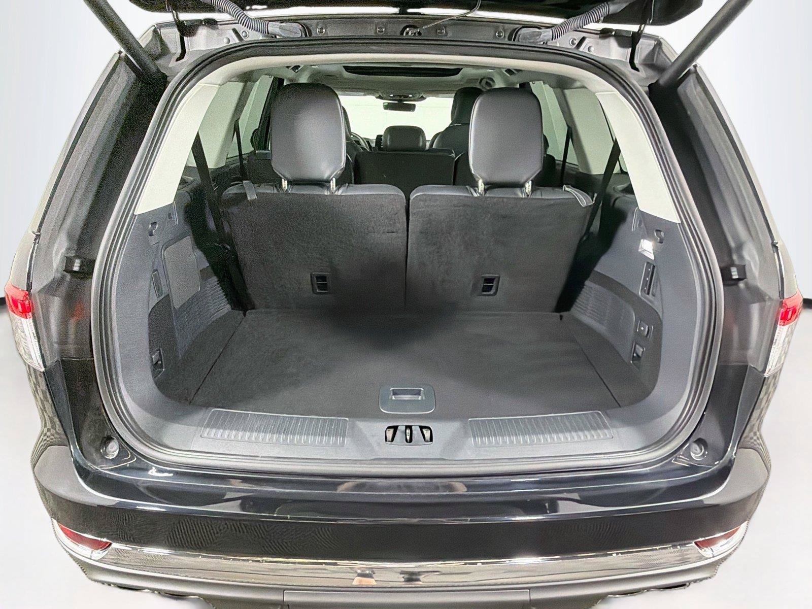 Used 2025 Lincoln Aviator Reserve w/ Equipment Group 201A AWD/4WD image 14