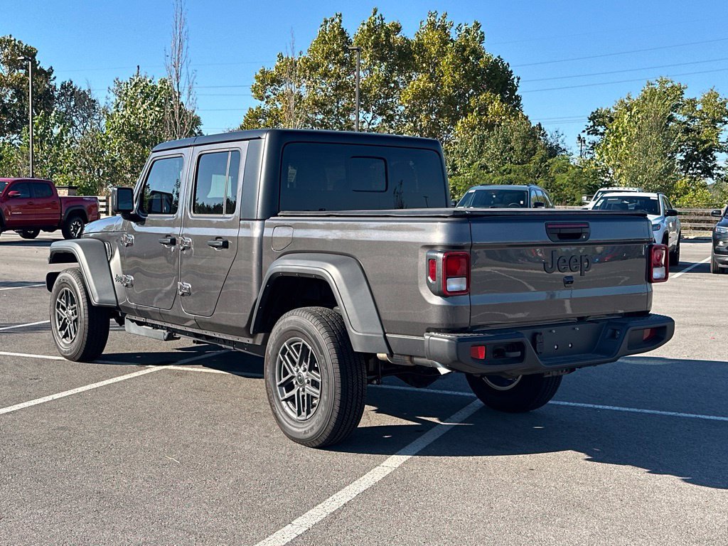 New 2026 Jeep Gladiator Sport w/ Dual Top Group AWD/4WD image 5
