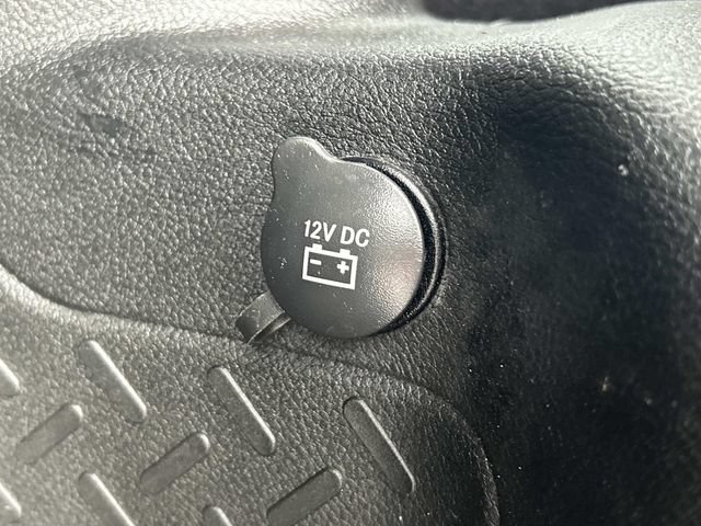 Used 2017 Jeep Wrangler Unlimited Rubicon AWD/4WD image 12
