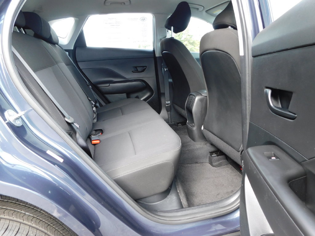 Used 2026 Hyundai Kona SE FWD image 19