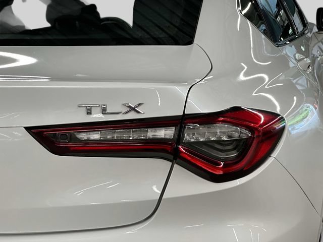 Certified 2023 Acura TLX w/ Technology Package FWD image 11
