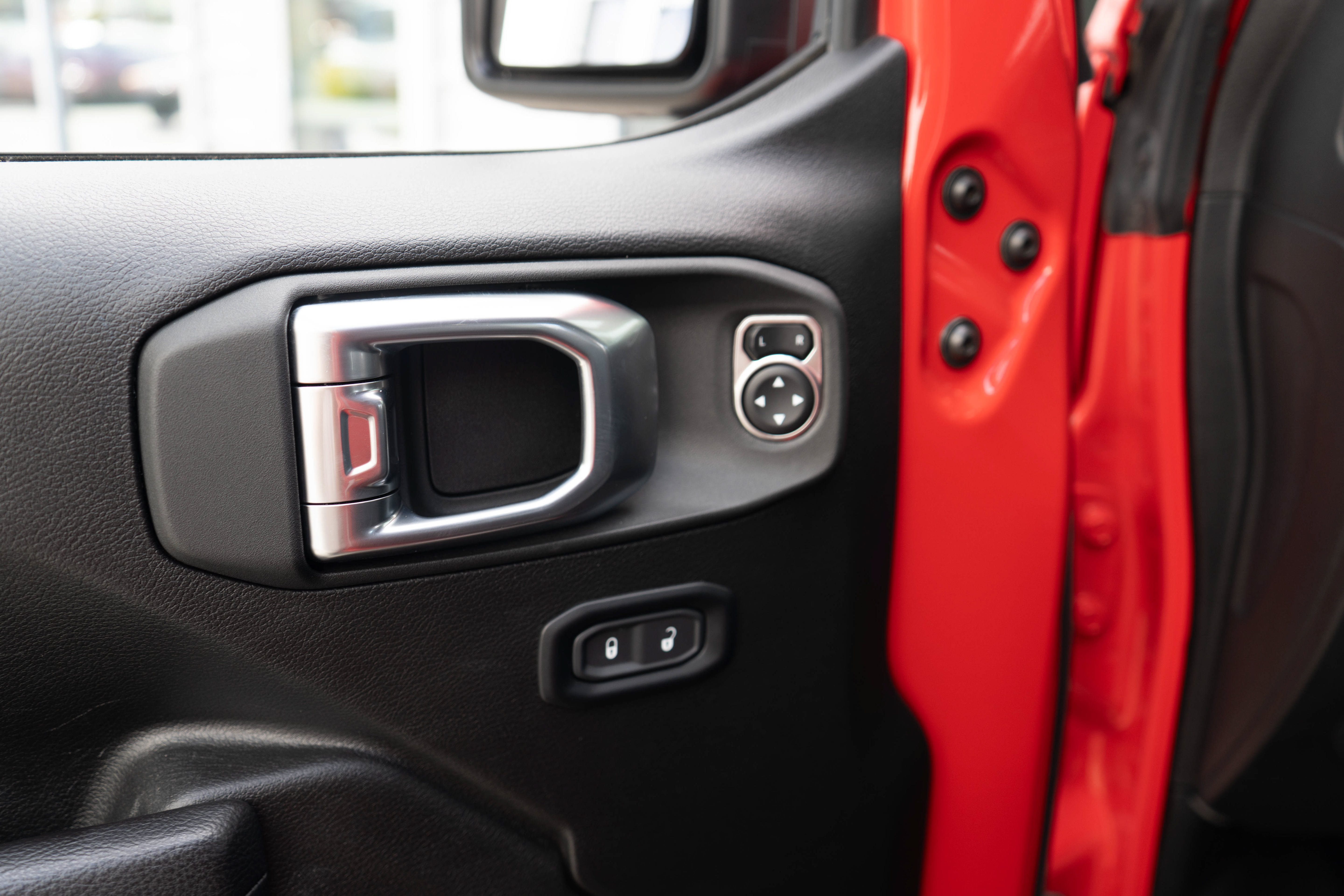 Used 2024 Jeep Wrangler Unlimited AWD/4WD image 12