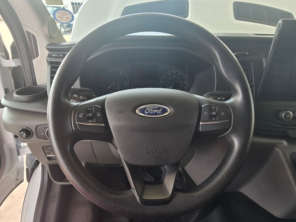 Used 2022 Ford E-Transit Medium Roof RWD image 46