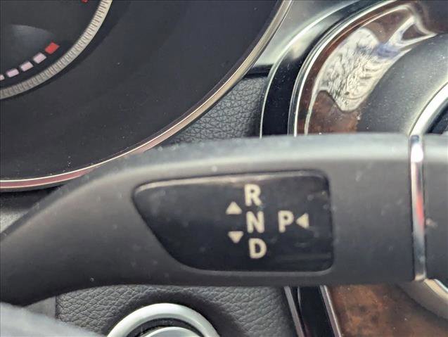 Used 2015 Mercedes-Benz C 300 4MATIC Sedan image 5