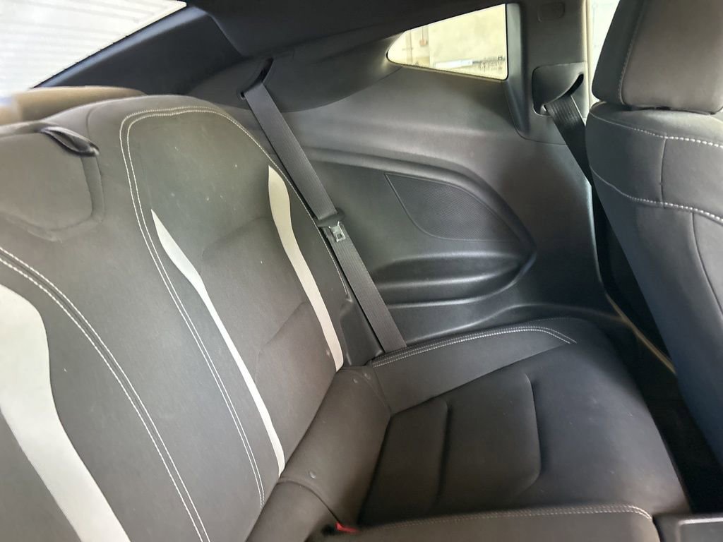 Used 2020 Chevrolet Camaro LT image 27