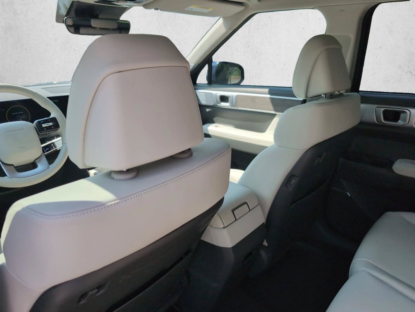 New 2026 Hyundai Santa Fe Limited FWD image 16