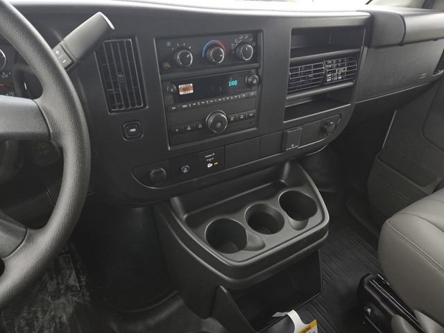 New 2026 GMC Savana 2500 Work Van w/ Enhanced Convenience Package image 31