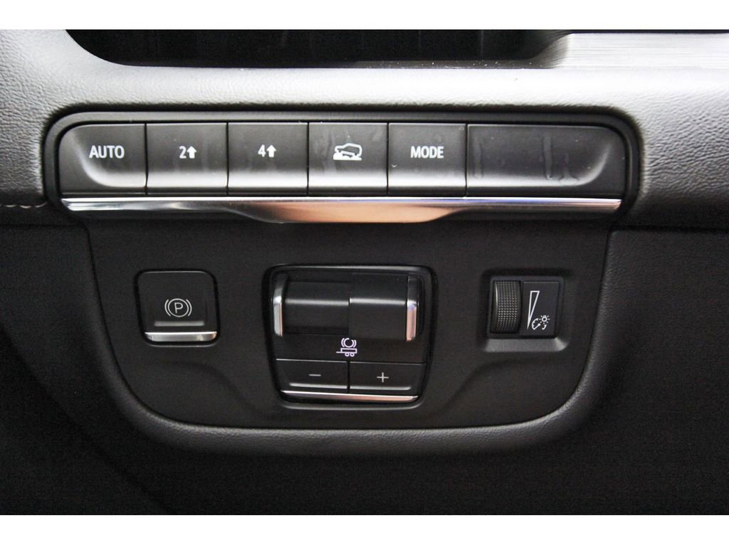 Used 2023 Cadillac Escalade ESV Sport AWD/4WD image 20