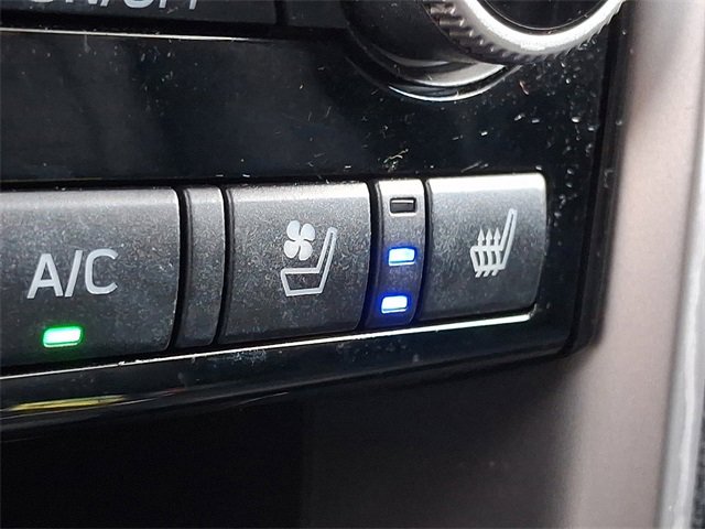 Used 2022 Subaru Ascent Touring w/ Popular Package #2A image 26