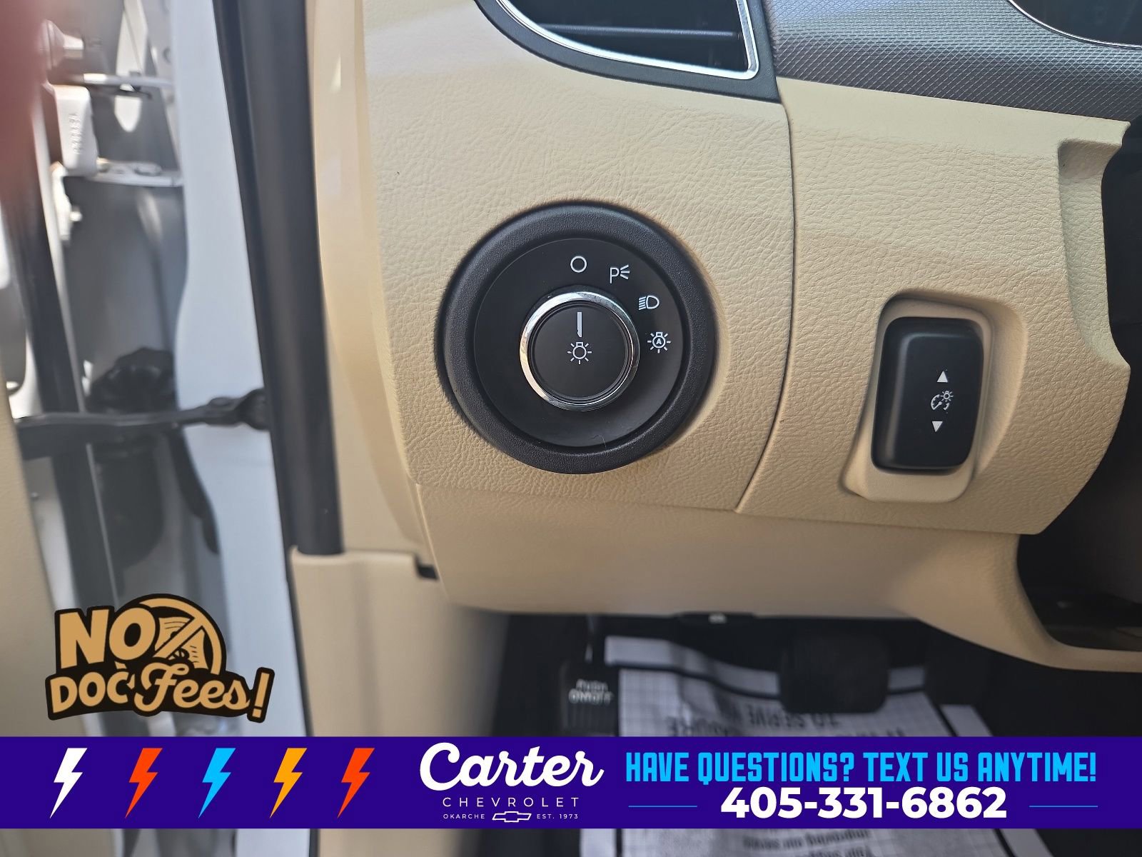 Used 2019 Ford Taurus SE FWD image 19