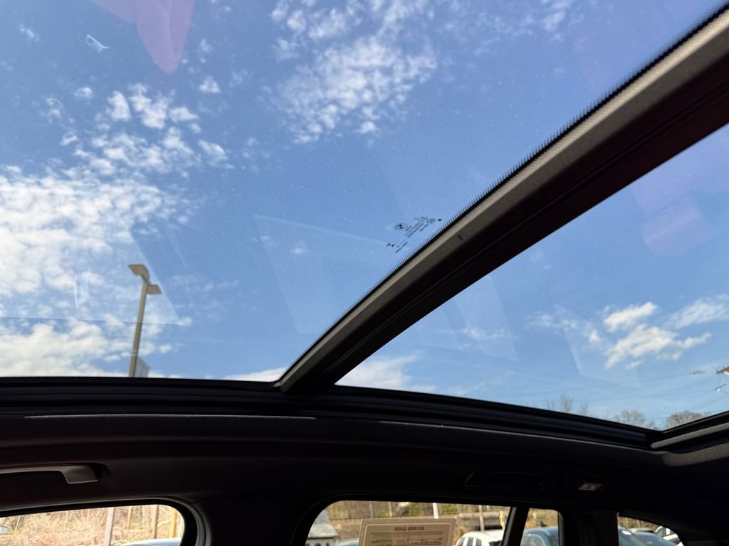 Certified 2024 BMW X3 xDrive30i w/ Premium Package image 33