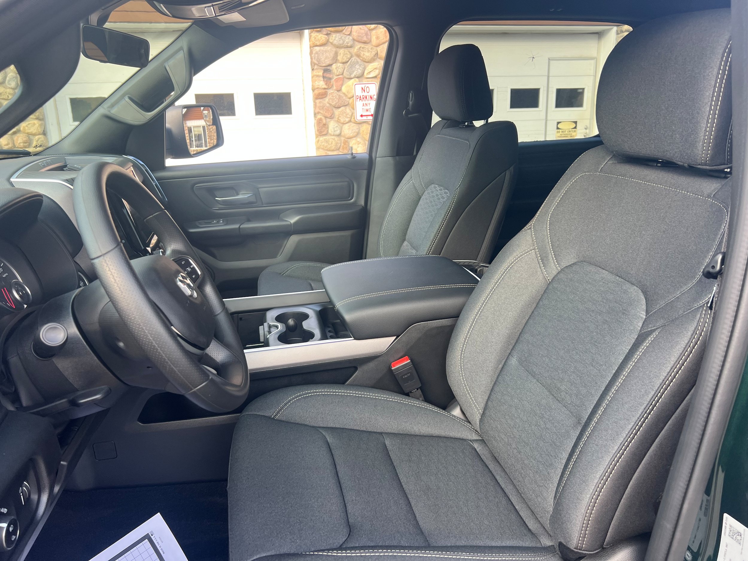New 2026 RAM 1500 Express AWD/4WD image 12