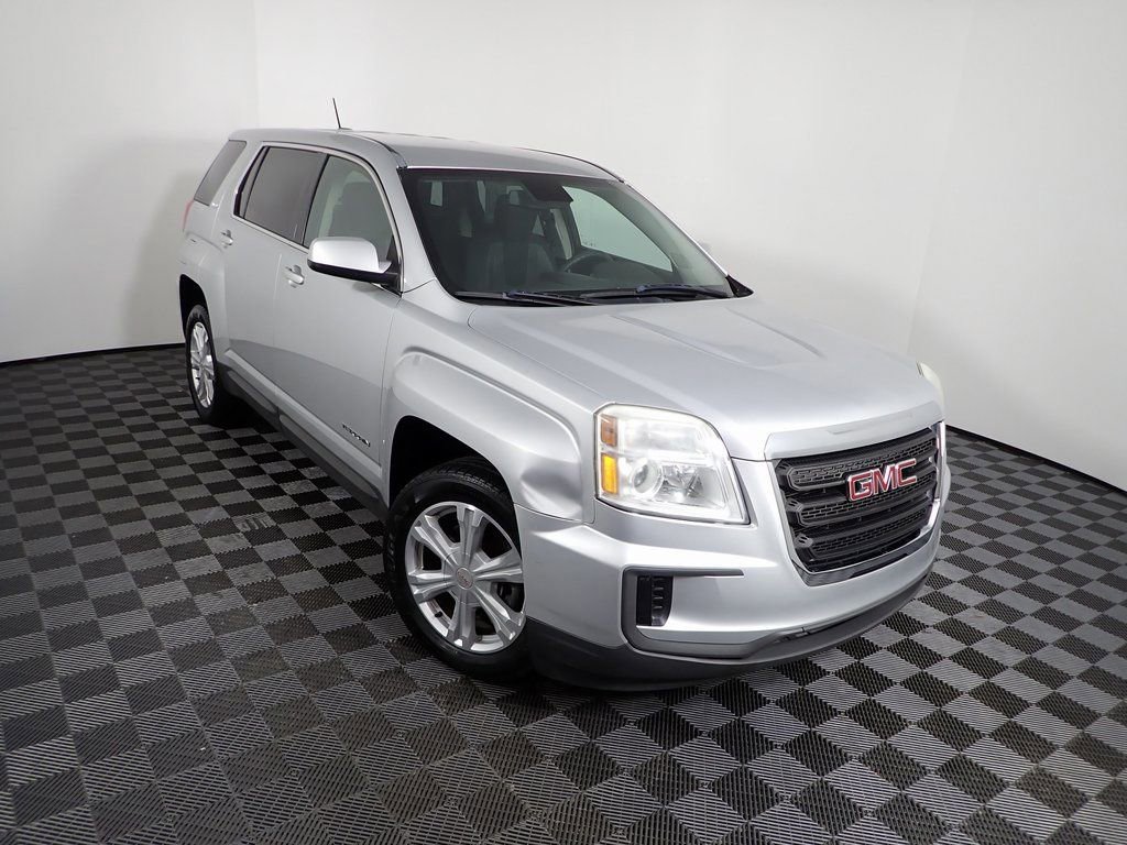 Used 2017 GMC Terrain SLE image 5