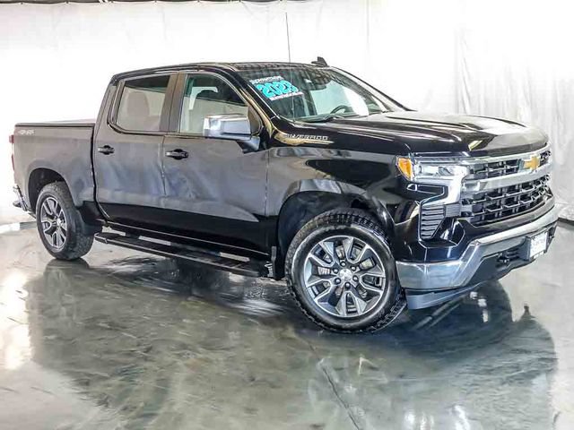 Certified 2023 Chevrolet Silverado 1500 LT AWD/4WD image 2
