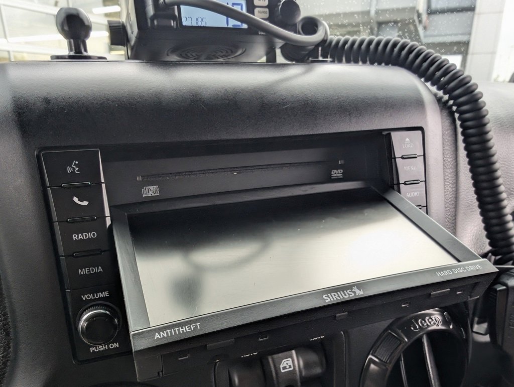 Used 2018 Jeep Wrangler Unlimited Rubicon image 25