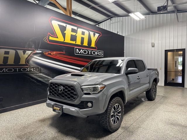 Used 2020 Toyota Tacoma TRD Sport AWD/4WD image 1