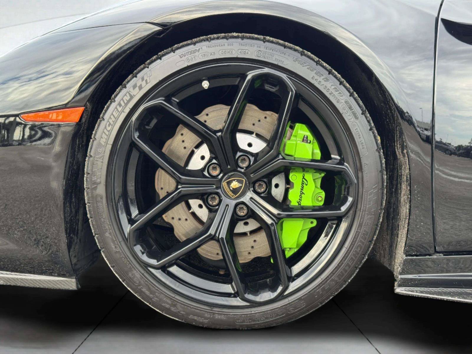 Used 2018 Lamborghini Huracan LP 580-2 RWD image 89