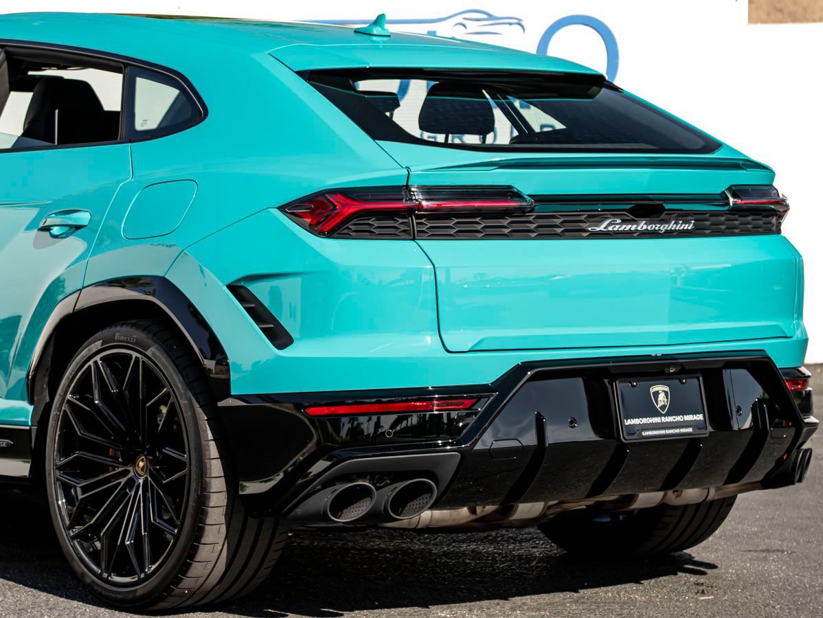 Used 2025 Lamborghini Urus SE AWD/4WD image 10