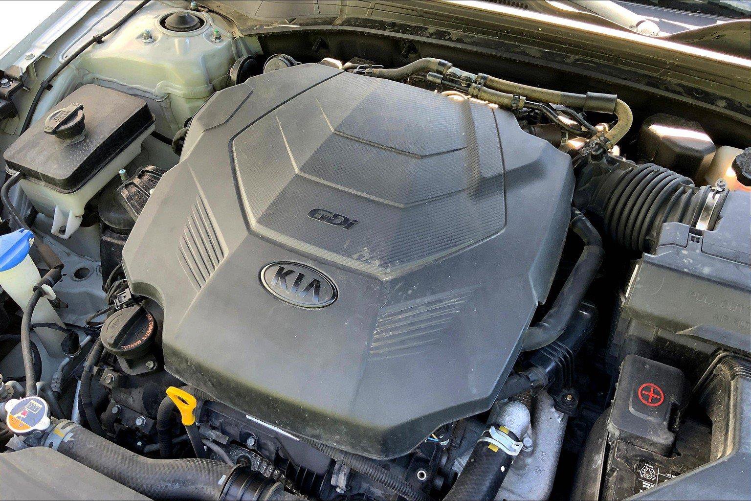Used 2018 Kia Cadenza Premium w/ Luxury Package FWD image 33