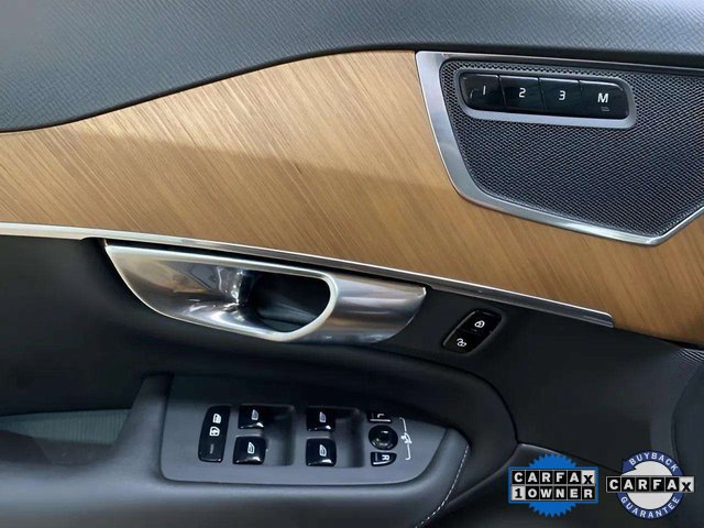 Used 2025 Volvo XC90 B6 Plus image 36