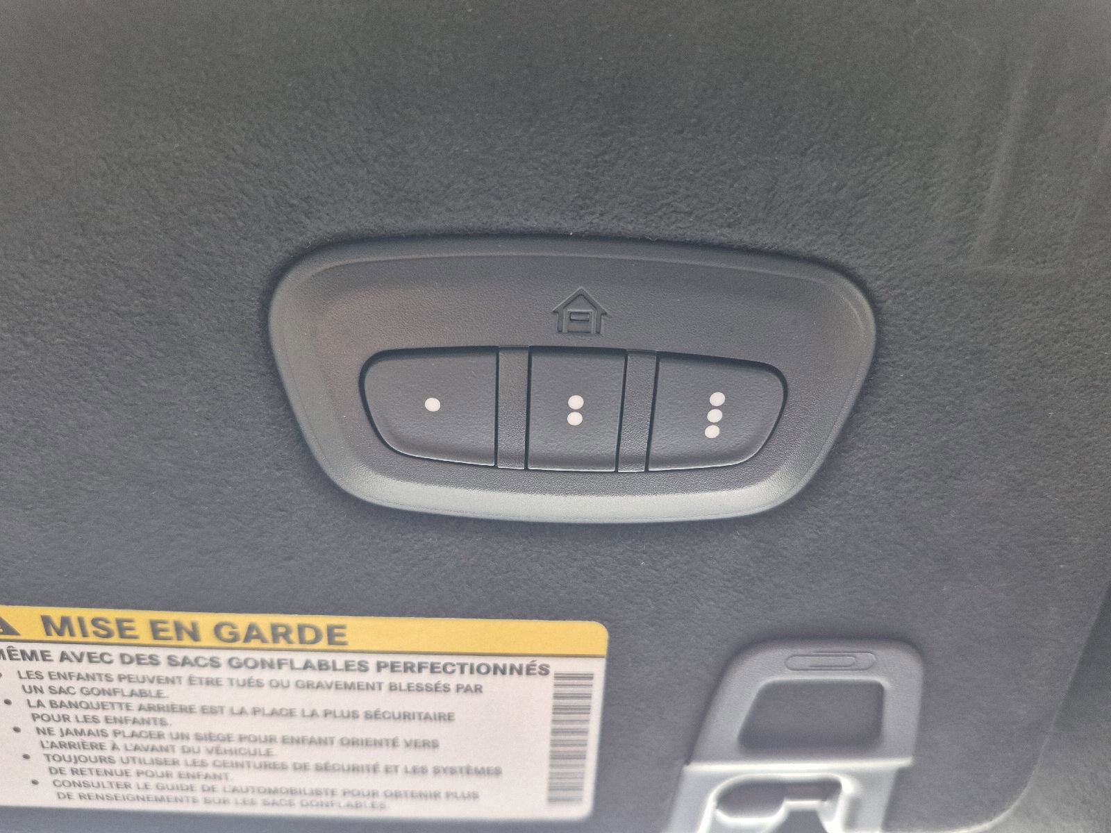 Used 2023 Jeep Grand Cherokee Summit image 28