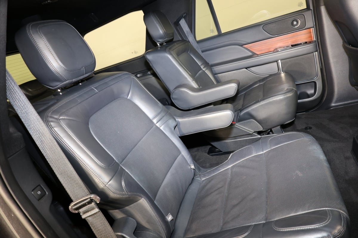 Used 2023 Lincoln Navigator Reserve AWD/4WD image 44