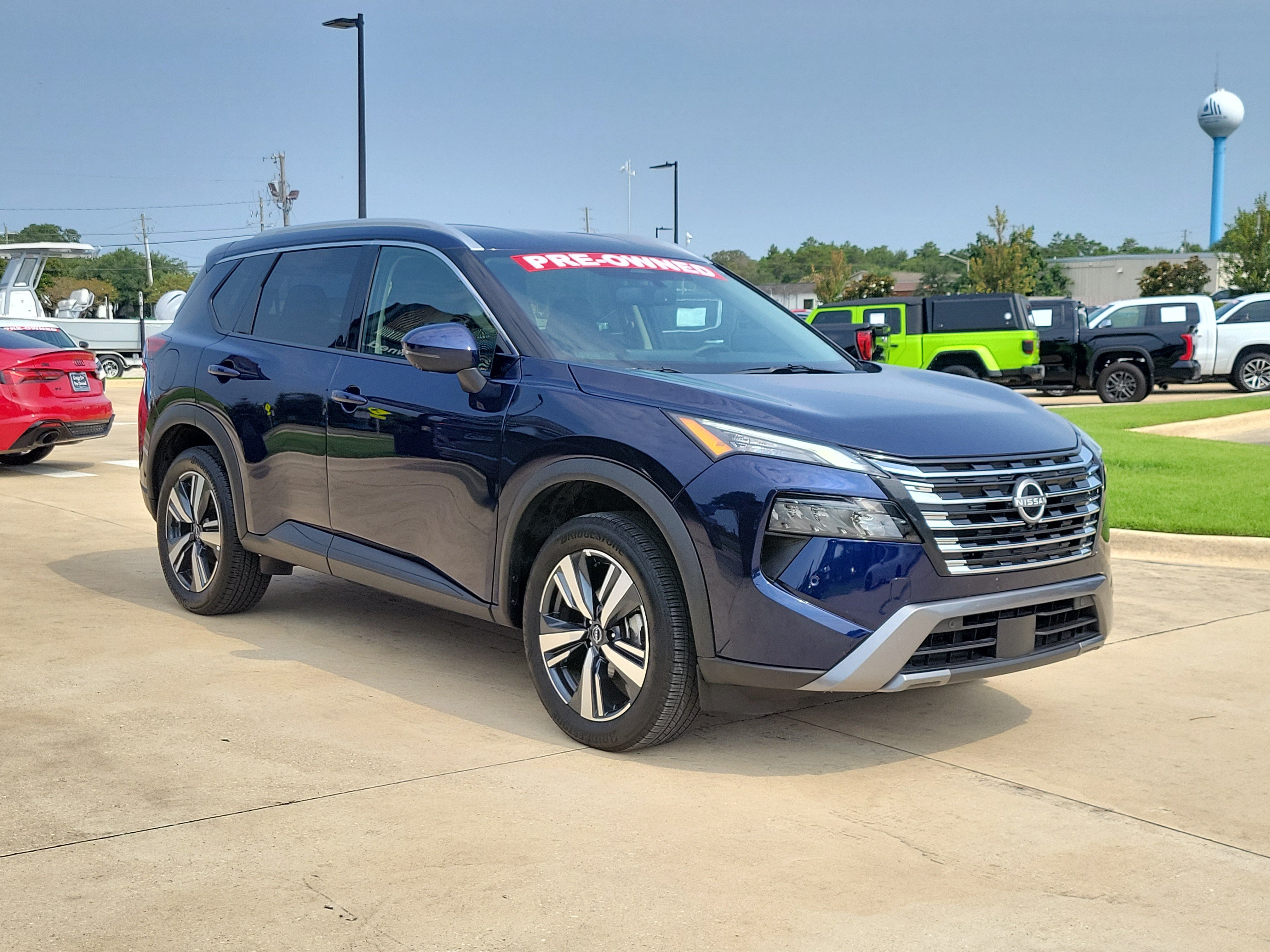Used 2026 Nissan Rogue SL FWD image 7