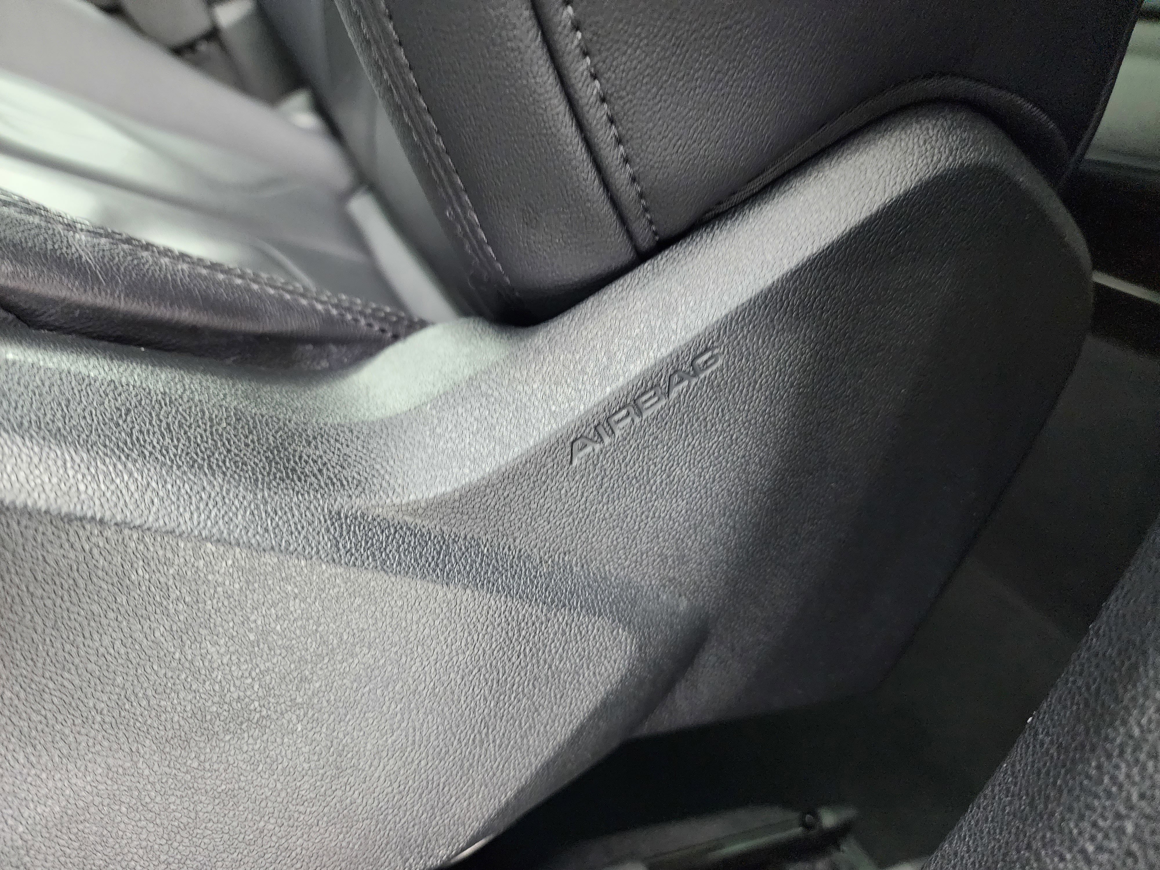 Used 2024 Audi Q3 2.0T Premium image 42