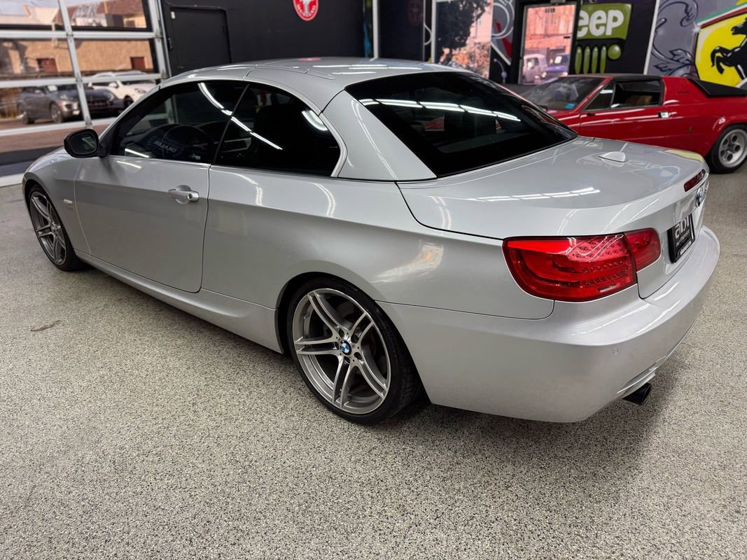 Used 2011 BMW 335is Convertible RWD image 3