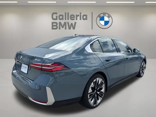Used 2026 BMW 540i xDrive AWD/4WD image 6