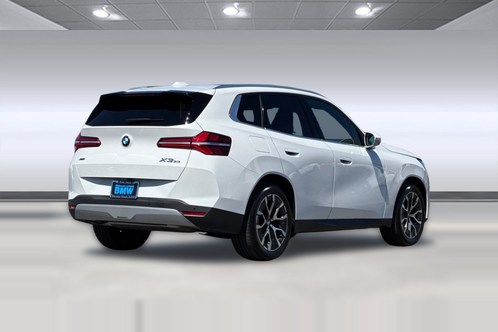 Used 2026 BMW X3 xDrive30i w/ Premium Package AWD/4WD image 9