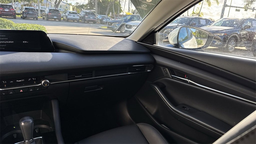 Used 2023 MAZDA MAZDA3 s image 16