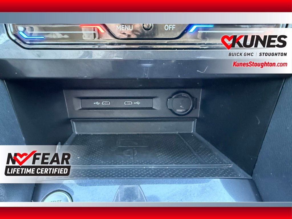 Used 2023 Volkswagen Tiguan SE image 34