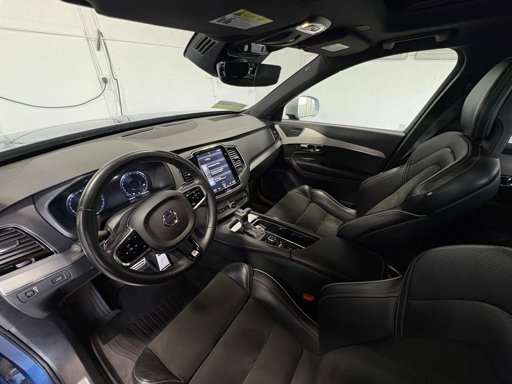 Used 2016 Volvo XC90 T6 R-Design w/ Vision Package image 23