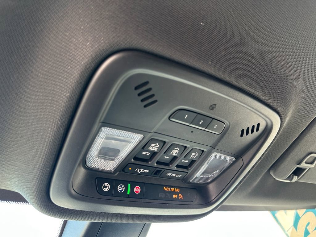 Used 2022 Chevrolet Traverse High Country image 20