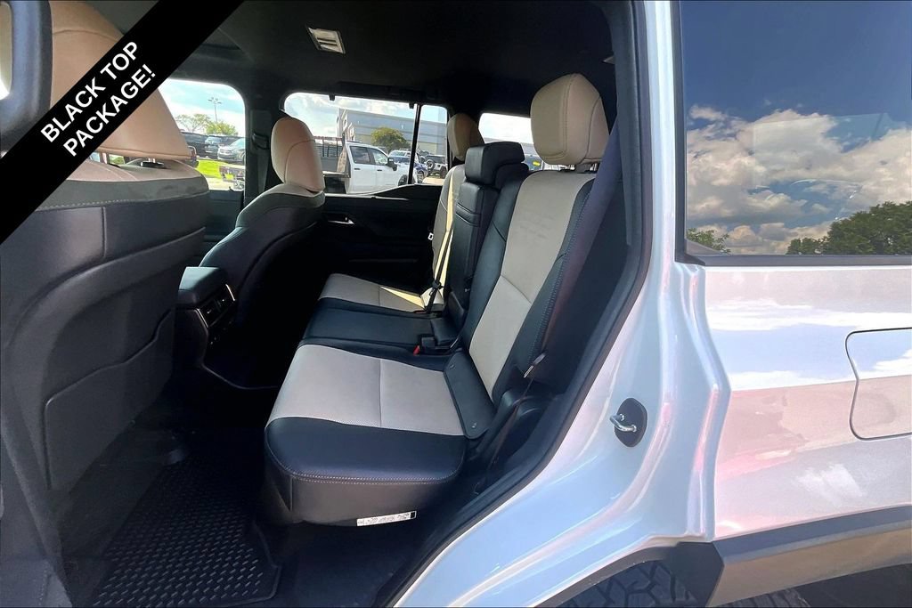 Used 2025 Lexus GX 550 AWD/4WD image 26