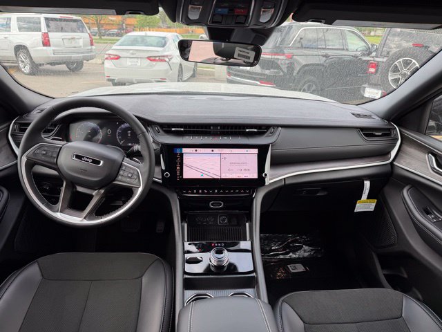 New 2026 Jeep Grand Cherokee L 4WD image 11