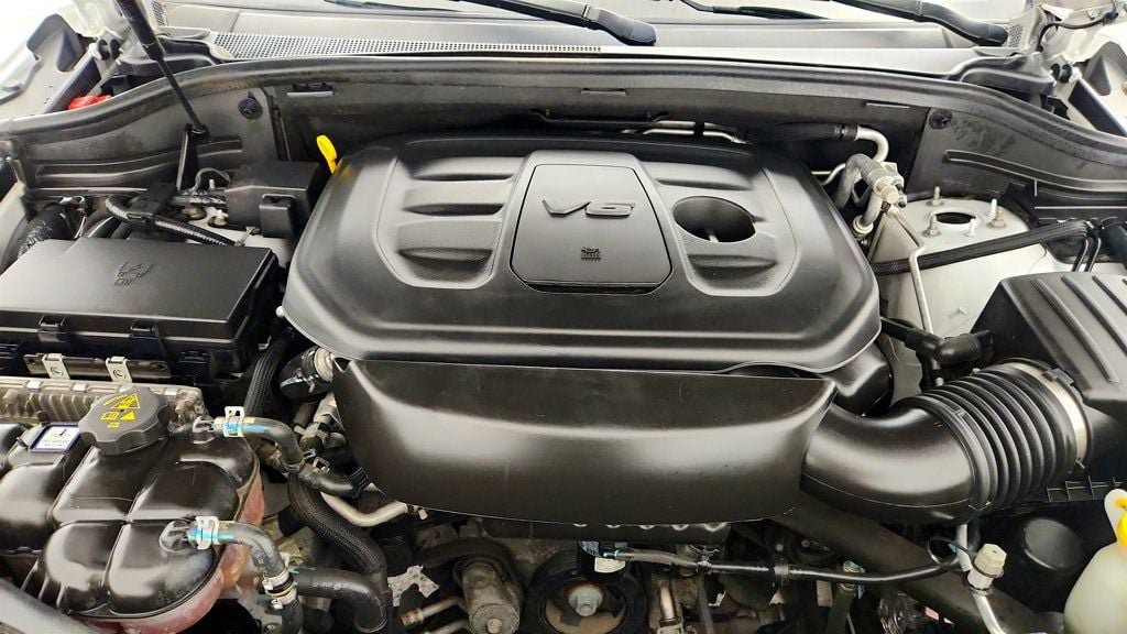 Used 2021 Dodge Durango SXT AWD/4WD image 28