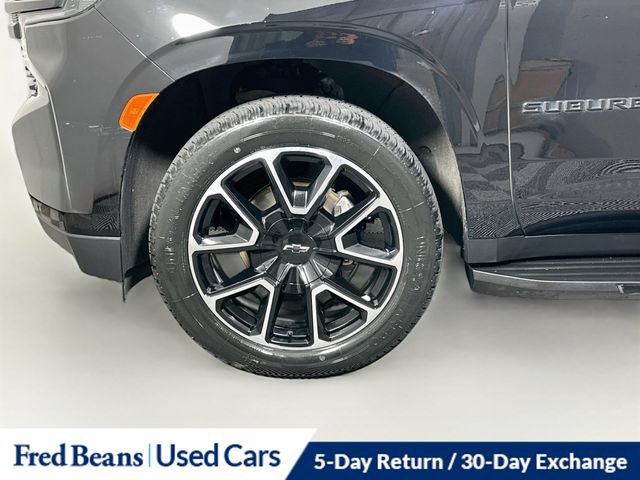 Used 2023 Chevrolet Suburban RST w/ Luxury Package AWD/4WD image 39