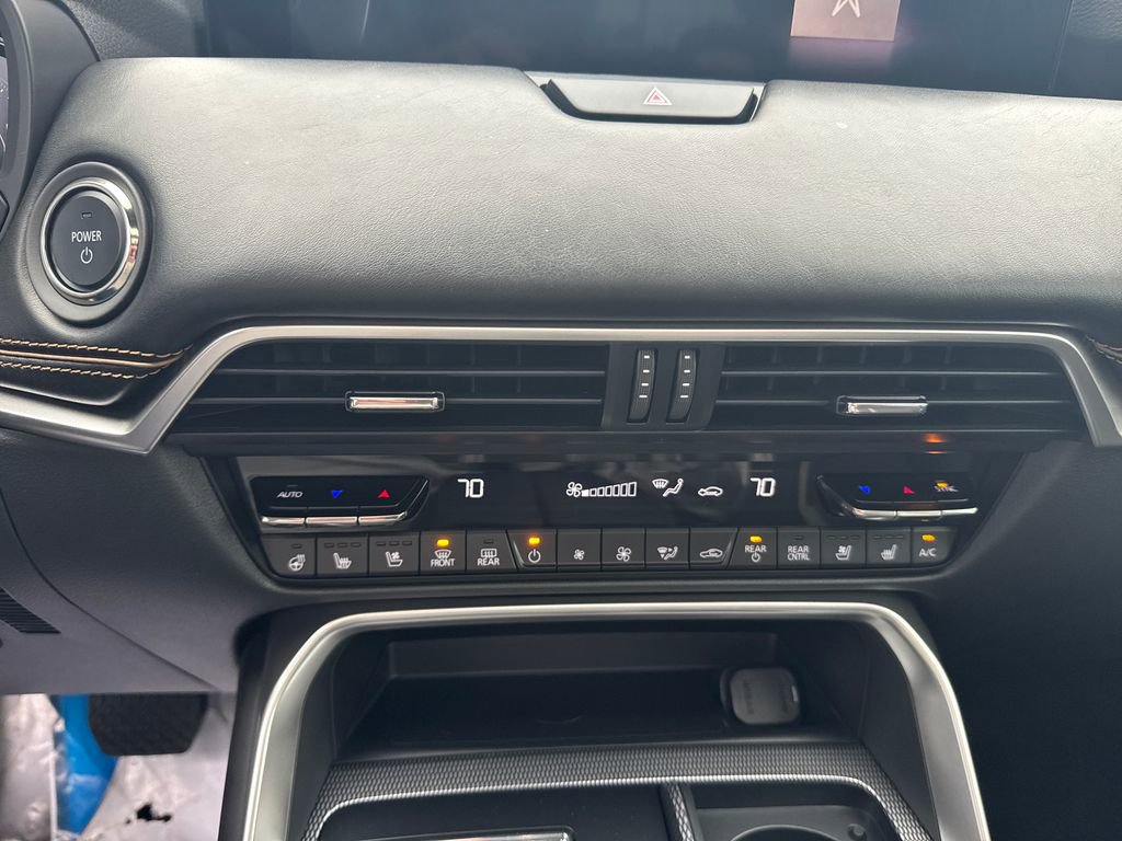 New 2025 MAZDA CX-90 Plug-In Hybrid w/ Premium Plus image 26