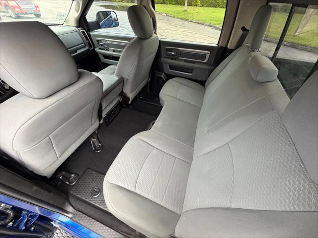 Used 2018 RAM 2500 SLT image 18