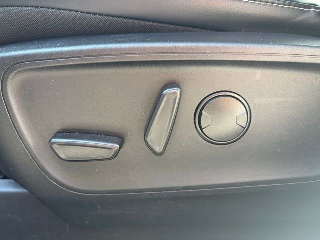 Used 2024 Ford Escape Platinum image 24