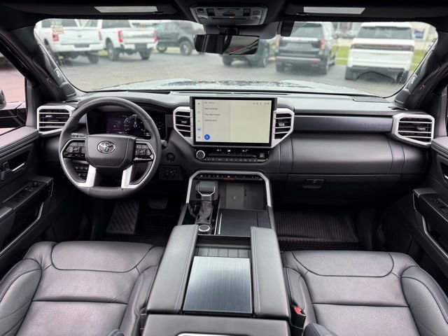 Used 2025 Toyota Tundra Platinum AWD/4WD image 2
