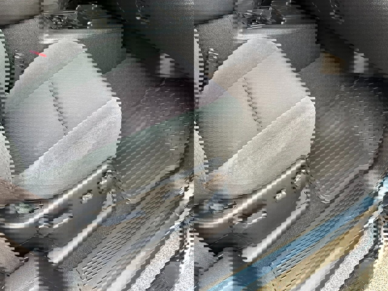 Used 2007 Chevrolet Silverado 2500 LT w/ 2LT Audio Package image 24