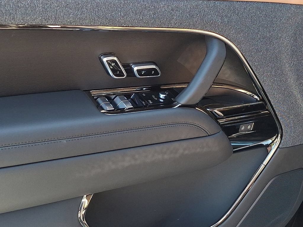 New 2026 Land Rover Range Rover Sport Dynamic SE AWD/4WD image 8