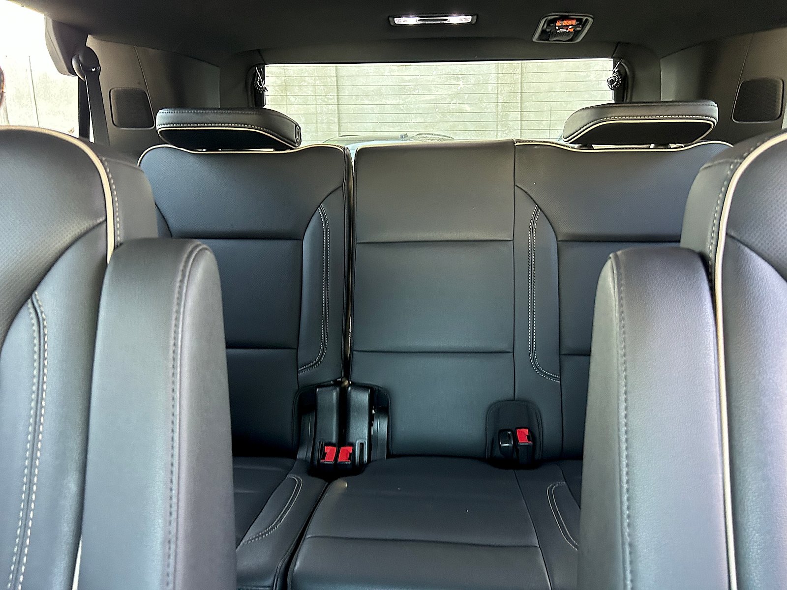 Used 2021 Chevrolet Tahoe Premier w/ Premium Package RWD image 29