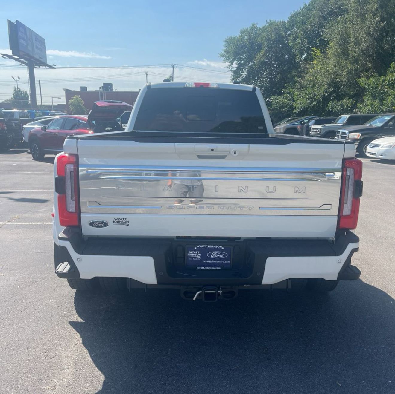 Used 2025 Ford F450 Platinum w/ Platinum Plus Package image 19