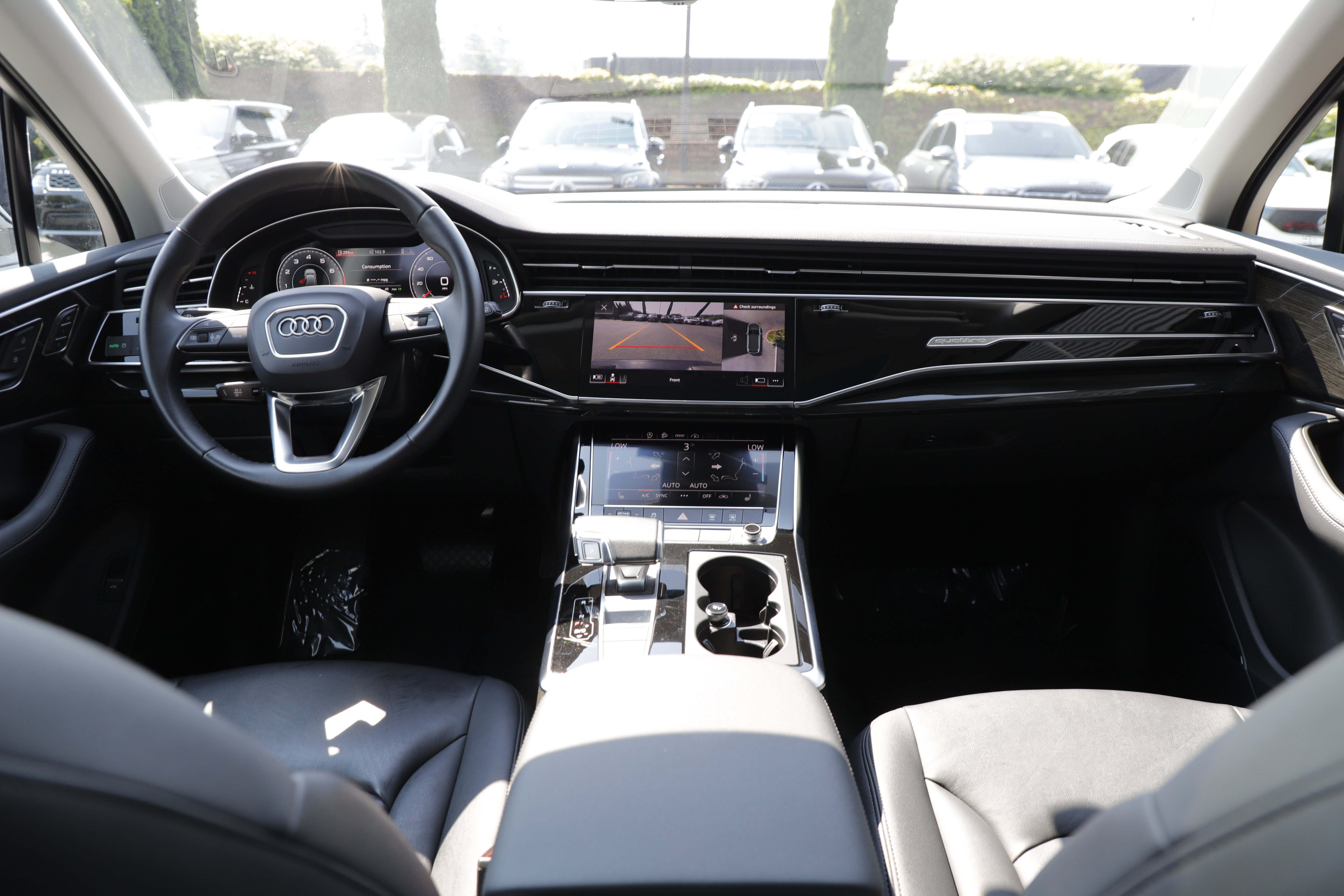 Used 2023 Audi Q7 3.0T Premium Plus w/ Premium Plus Package AWD/4WD image 13
