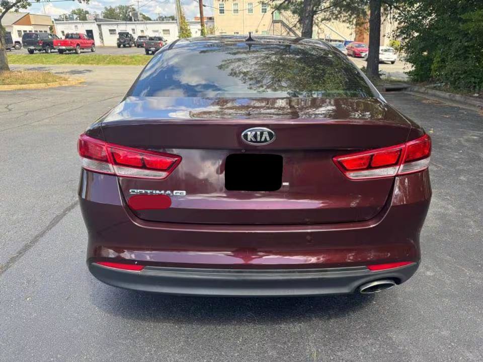 Used 2016 Kia Optima LX w/ LX Convenience Package image 6
